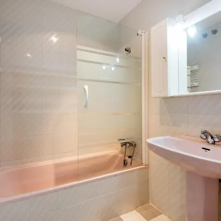 Apartment Boliches Center Next To The Beach, Parking, Pool & Terrace