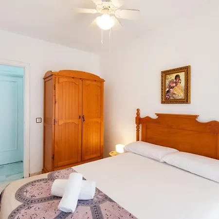 Boliches Center Next To The Beach, Parking, Pool & Terrace Apartment *