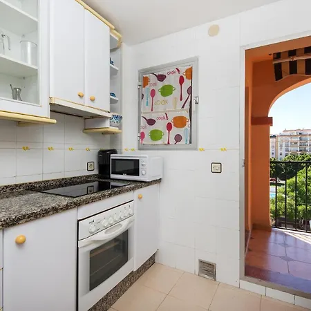 Apartment Boliches Center Next To The Beach, Parking, Pool & Terrace Fuengirola