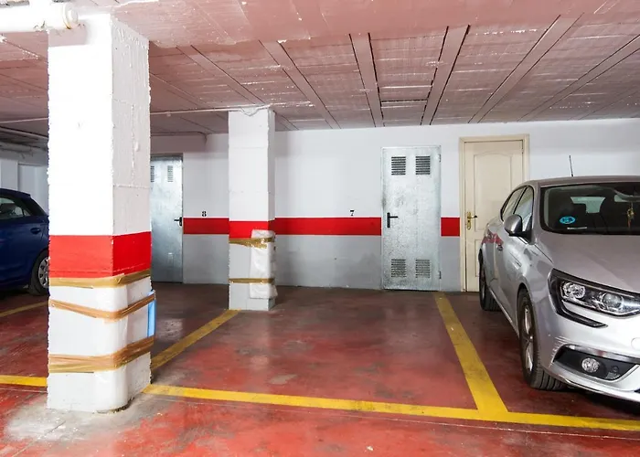 Daire Boliches Center Next To The Beach, Parking, Pool & Terrace *