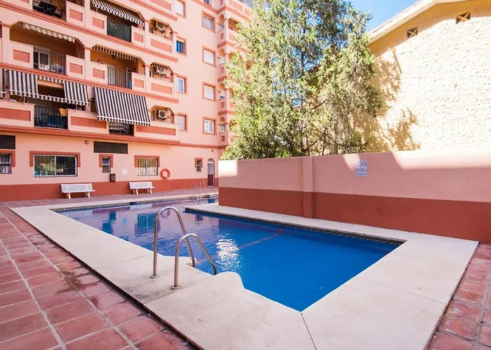 Boliches Center Next To The Beach, Parking, Pool & Terrace * Fuengirola