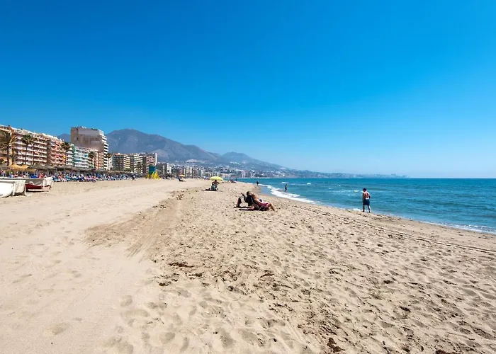 Boliches Center Next To The Beach, Parking, Pool & Terrace Daire Fuengirola