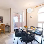 Boliches Center Next To The Beach, Parking, Pool & Terrace Apartment