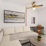 Boliches Center Next To The Beach, Parking, Pool & Terrace Apartment *