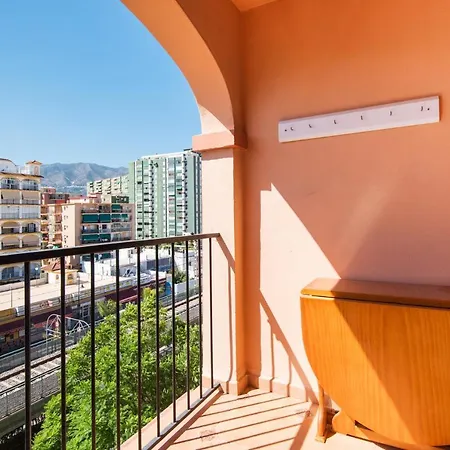 Boliches Center Next To The Beach, Parking, Pool & Terrace Lägenhet Fuengirola