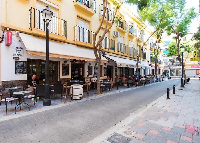 Boliches Center Next To The Beach, Parking, Pool & Terrace דירה *