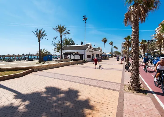 Boliches Center Next To The Beach, Parking, Pool & Terrace דירה *